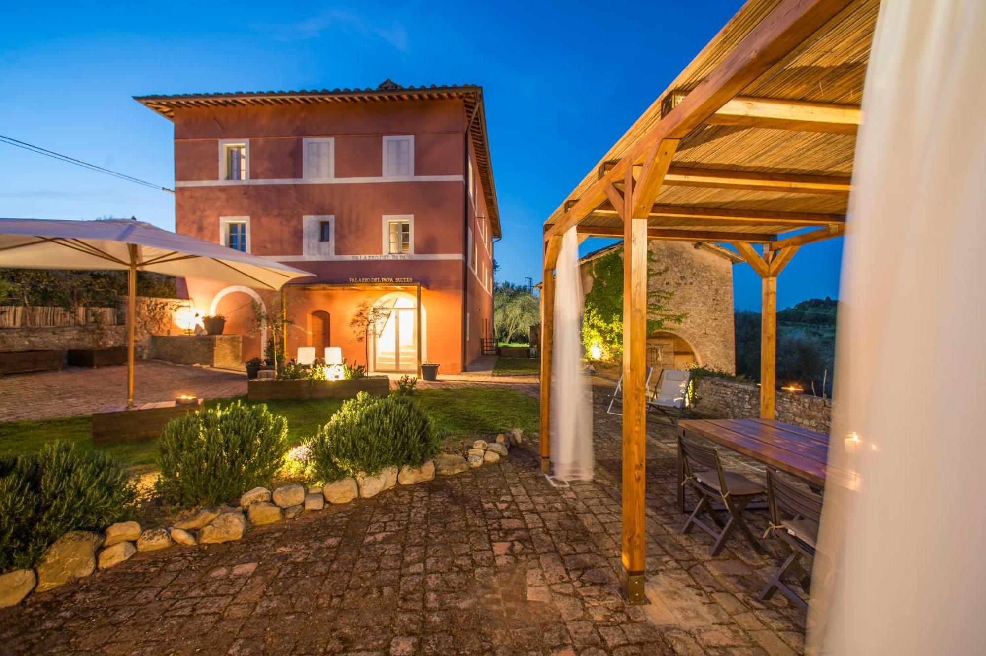 Palazzo Del Papa Country Suites Siena Eksteriør billede