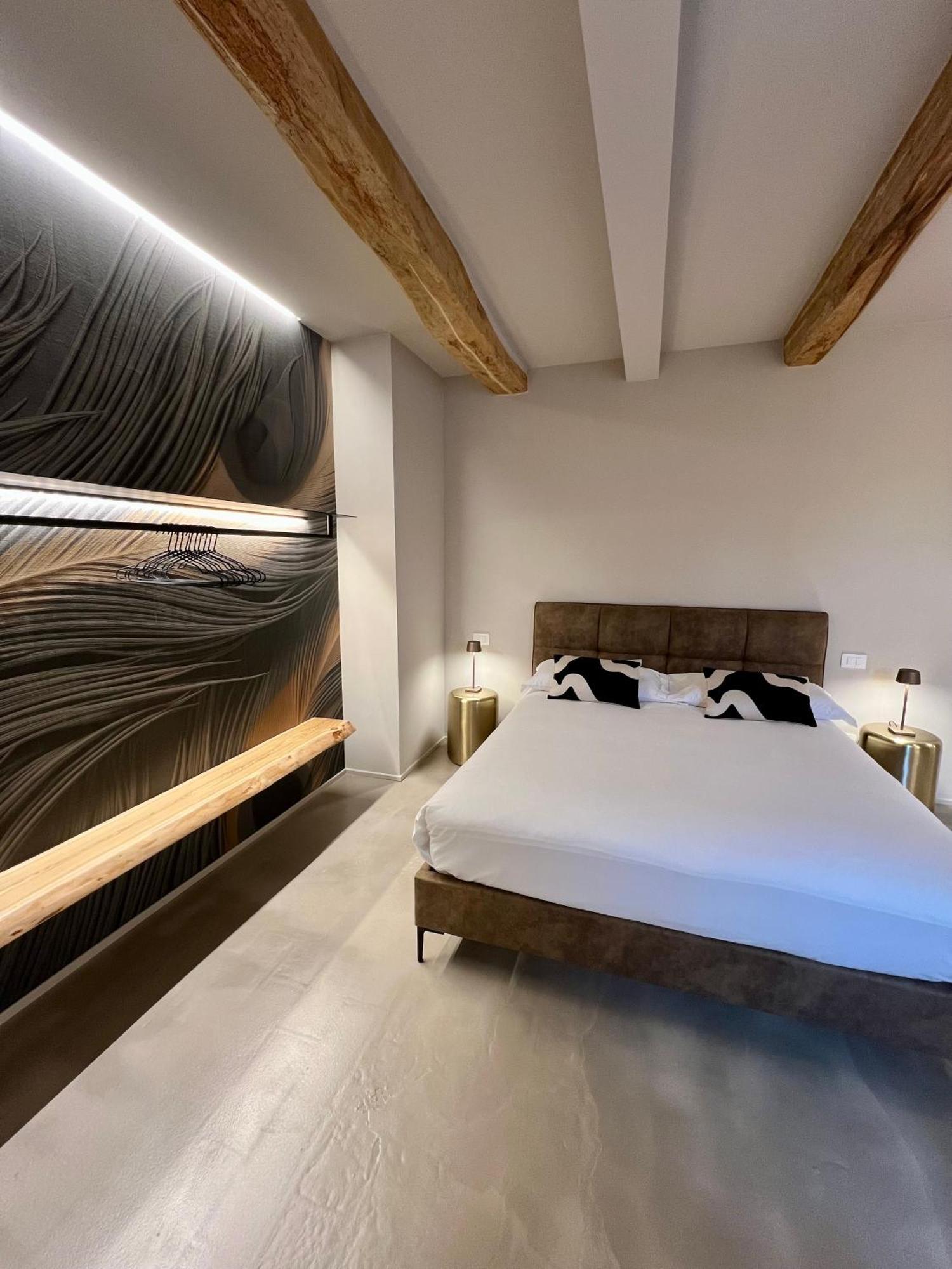 Palazzo Del Papa Country Suites Siena Eksteriør billede