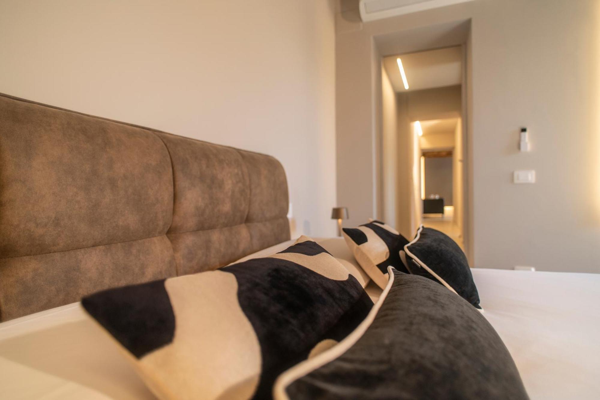 Palazzo Del Papa Country Suites Siena Eksteriør billede